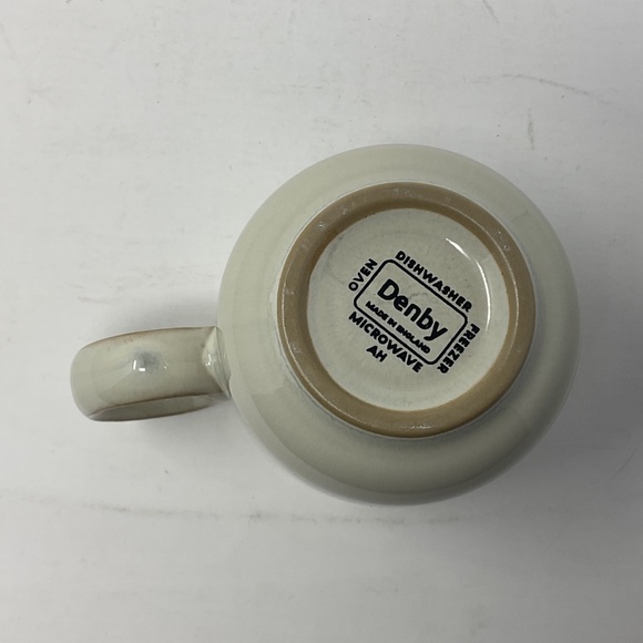 Denby Linen Stoneware Straight Coffee Mug - Picture 5 of 6